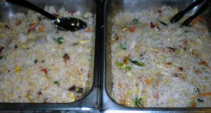 Rice dishes with chicken and vegetables and also beef and vegetables