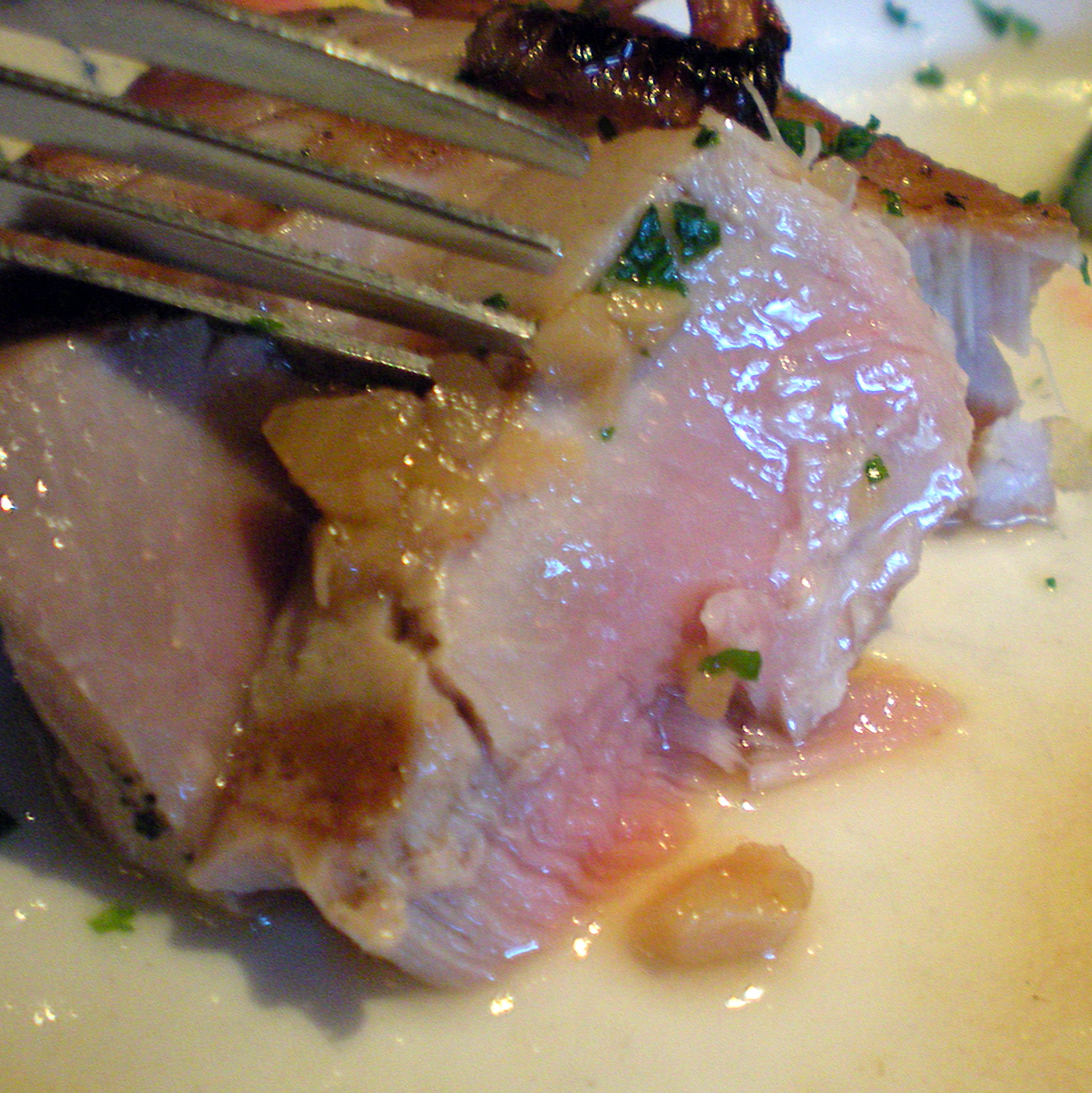 Look at this tuna. I ordered it medium-well and it was perfectly pale pink and oozing with moisture. 